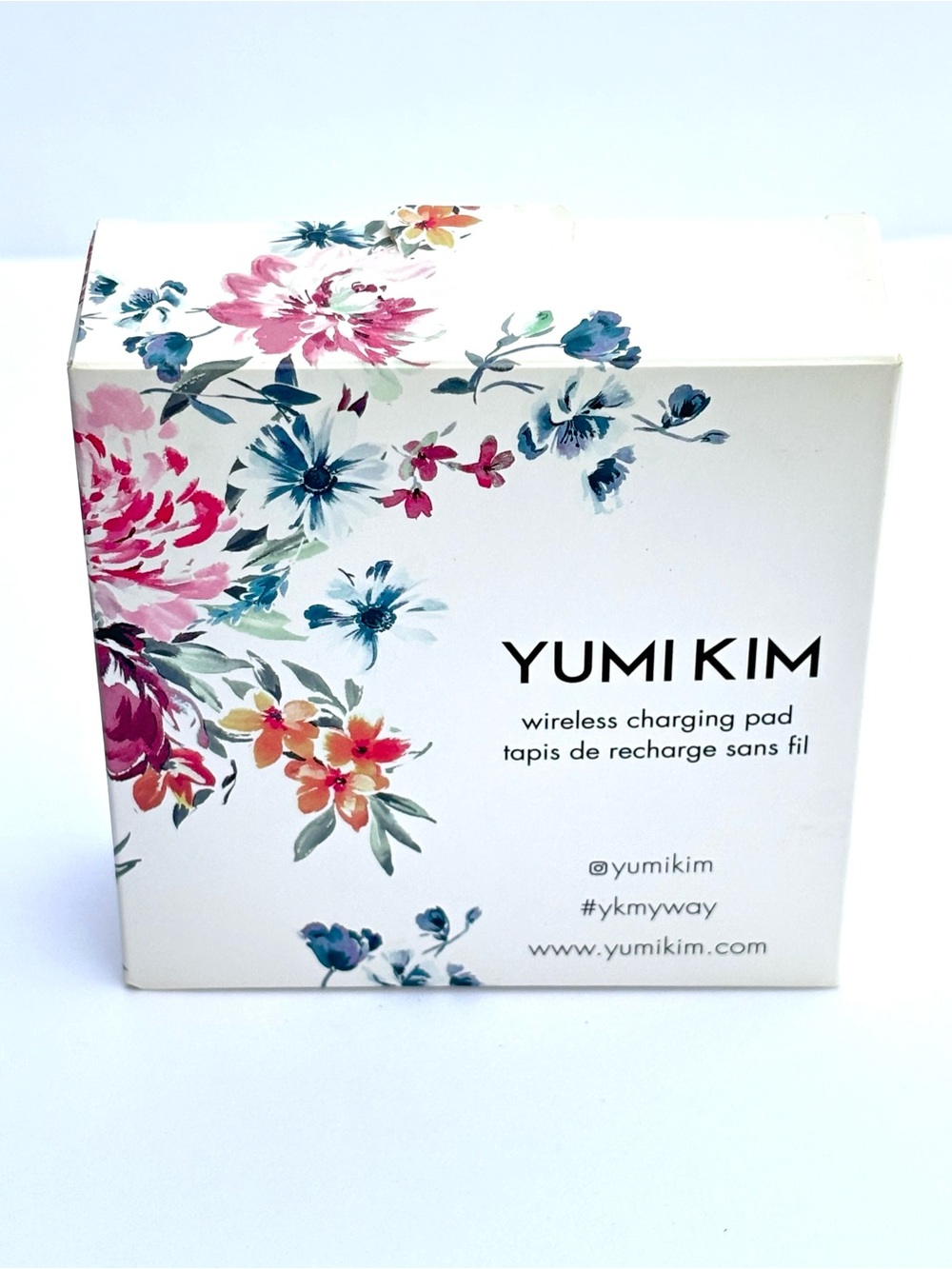 NIB Yumi Kim Floral Qi Wireless Charging Pad - Pastel Pink & Multicolor Blooms